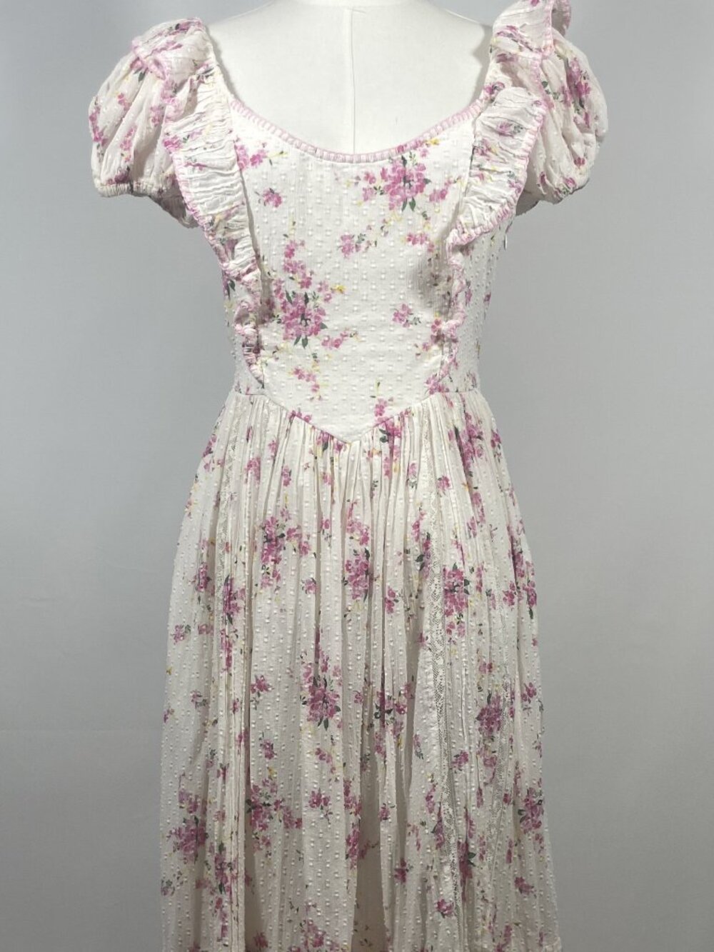 ✨ LoveShackFancy "Chessie" Cotton Swiss-Dot Floral Maxi Dress Size S✨